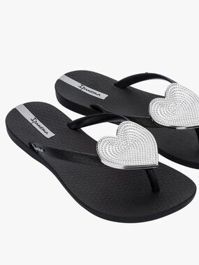 IPANEMA sandals size 4 women's NWT!!